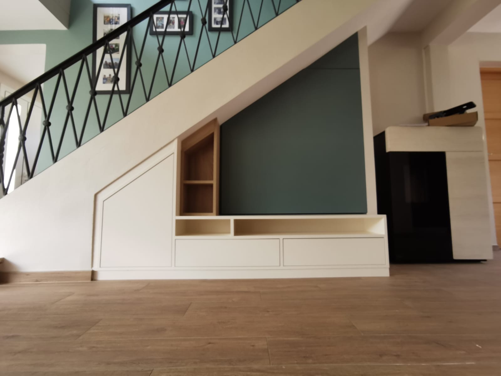 Sous escalier