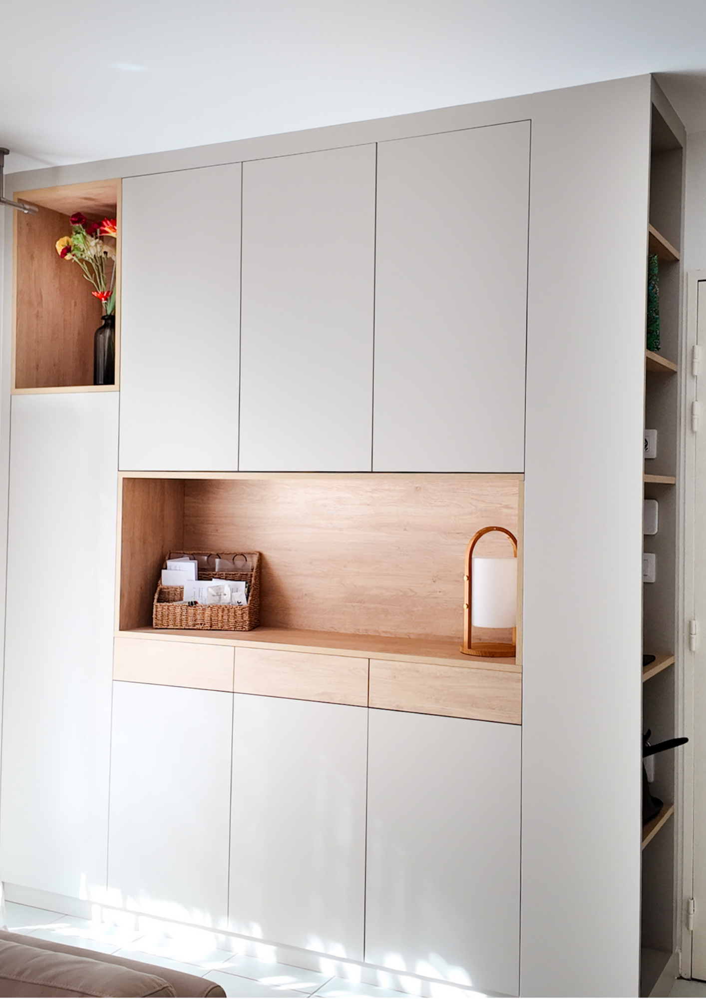 UNE TOUCHE DE DOUCEUR DANS L'ENTRÉE...