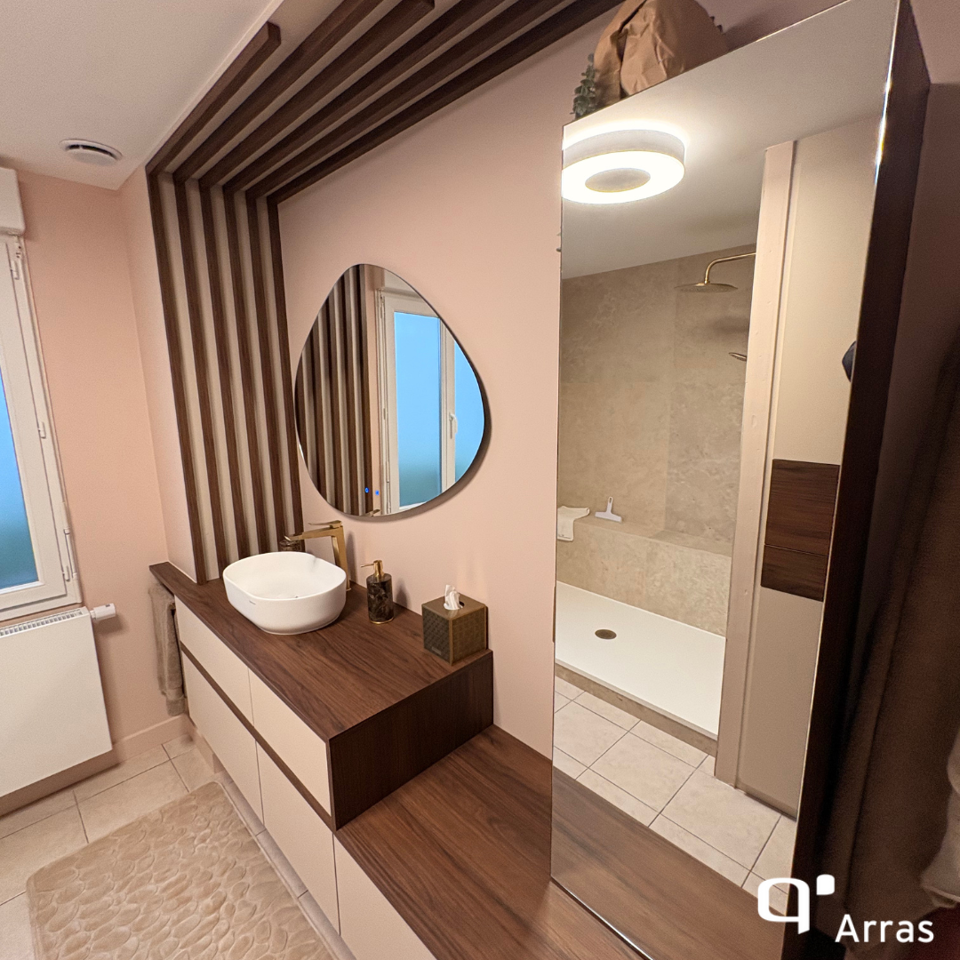 Salle de bain sur-mesure : douceur & caractère