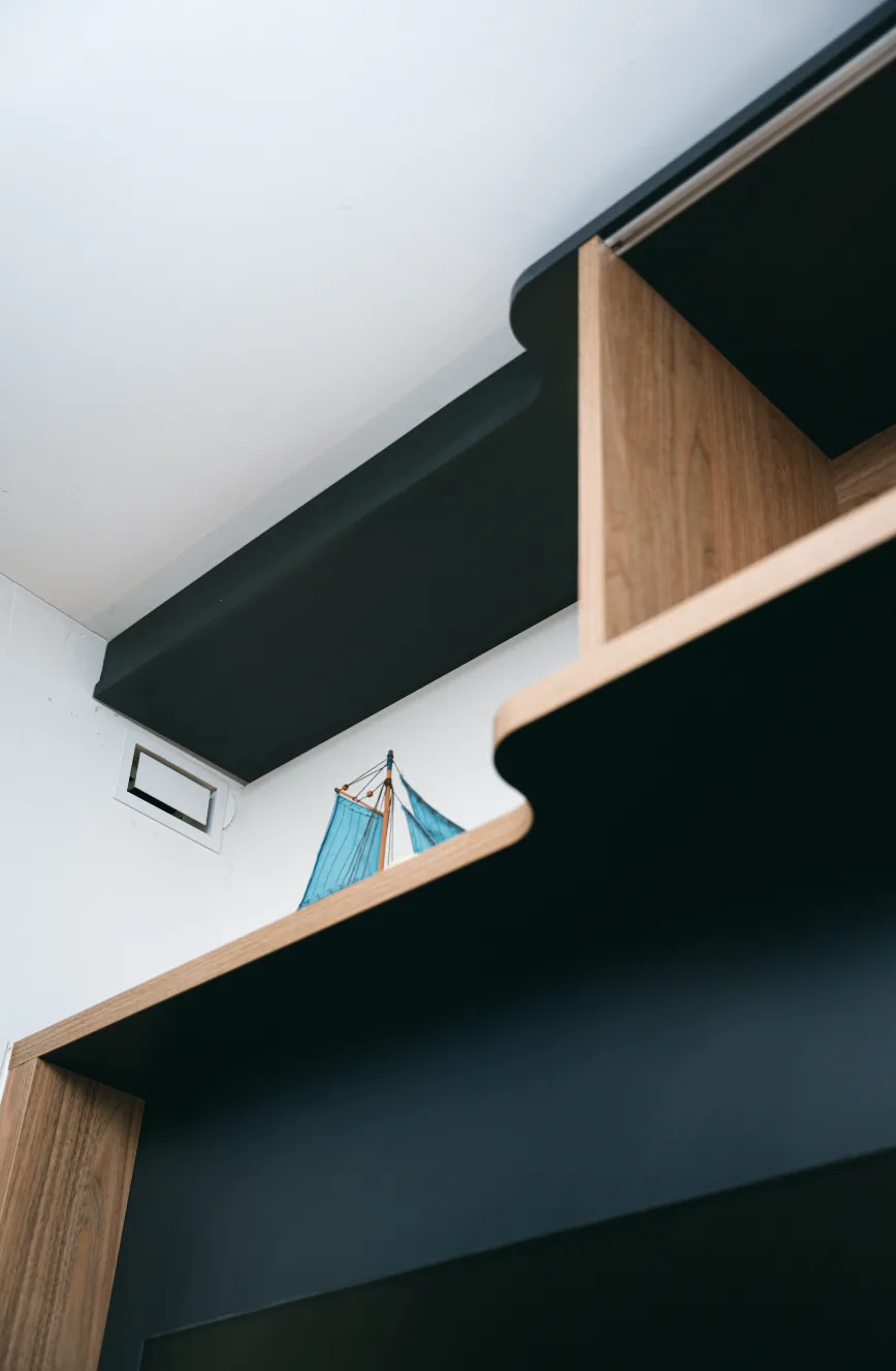 COMMENT INTÉGRER DES RANGEMENTS DISCRETS TOUT EN CONSERVANT UN DESIGN ÉPURÉ ?