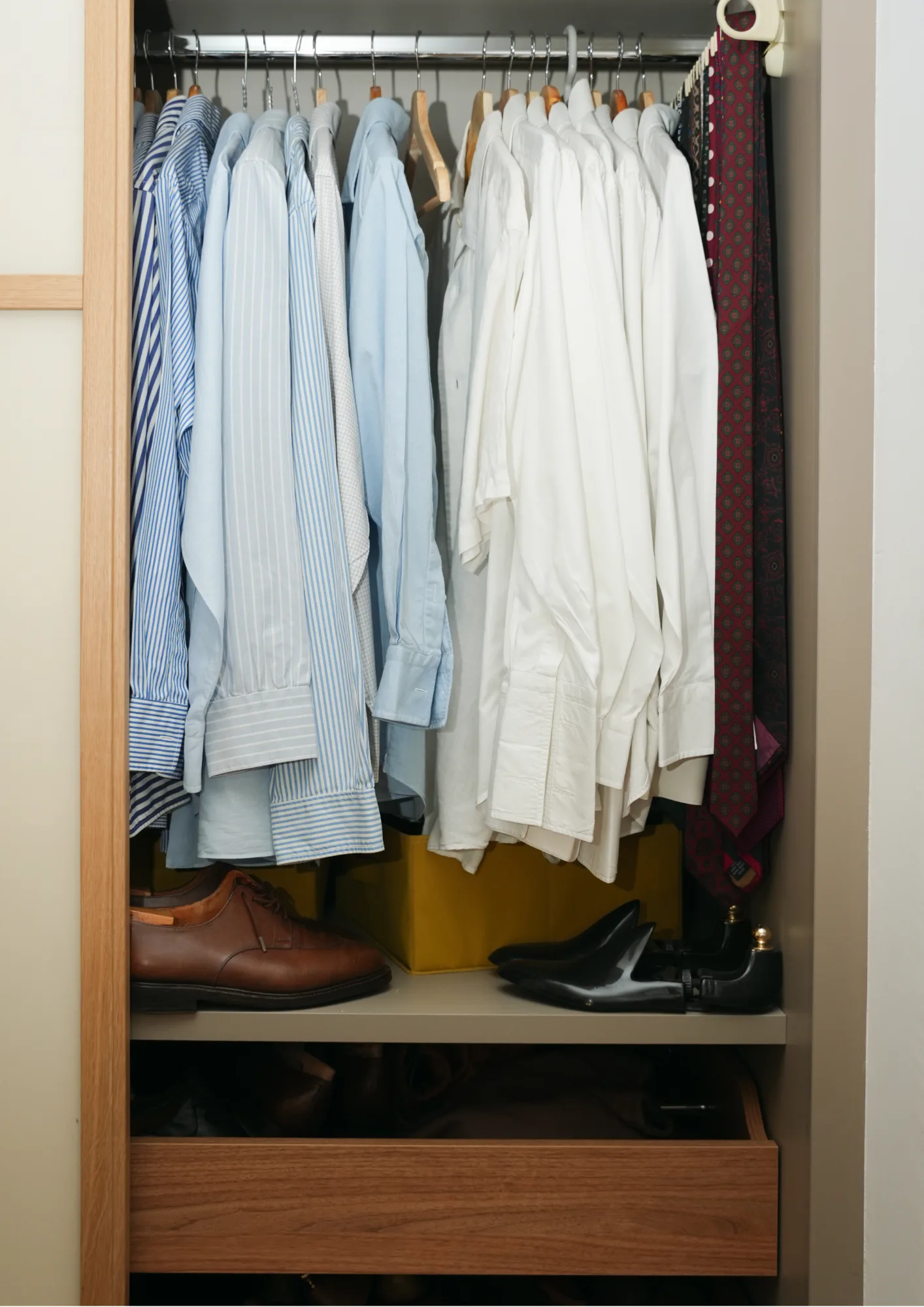QUELLE PLACE POUR DES PLACARDS SUR MESURE DANS UN INTÉRIEUR MINIMALISTE ?